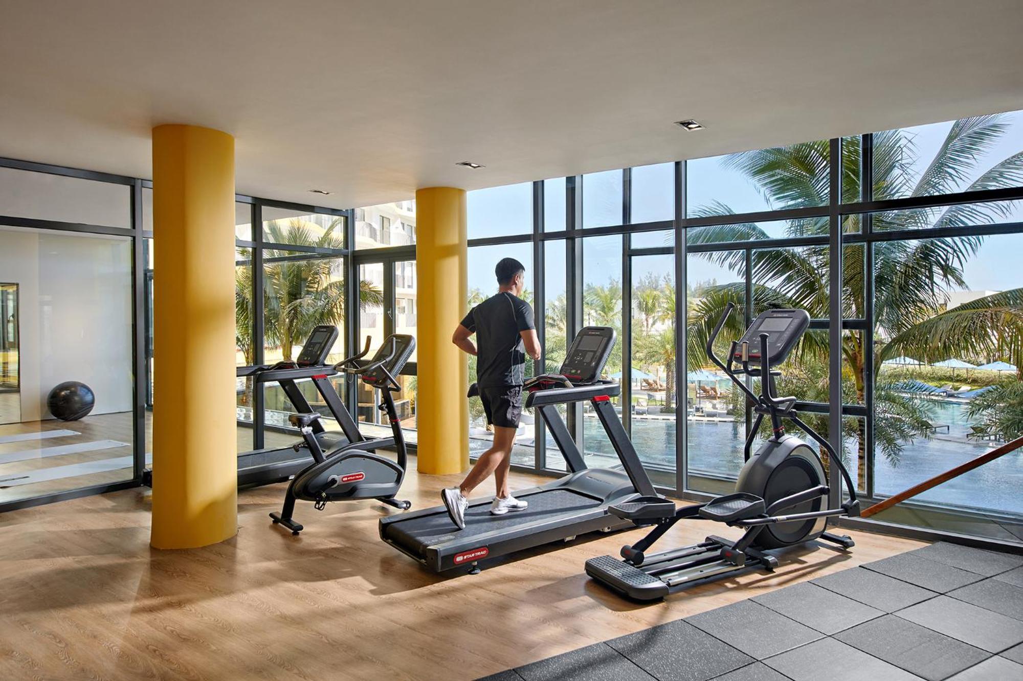 Wyndham Hoi An Royal Beachfront Resort & Villas Exterior photo