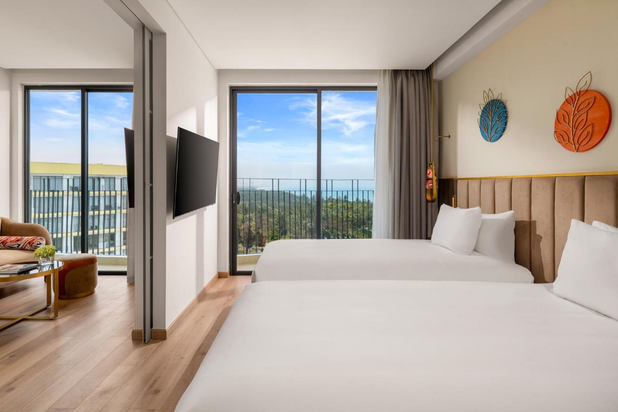 Wyndham Hoi An Royal Beachfront Resort & Villas Exterior photo
